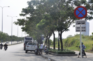dừng xe đỗ xe đúng luật