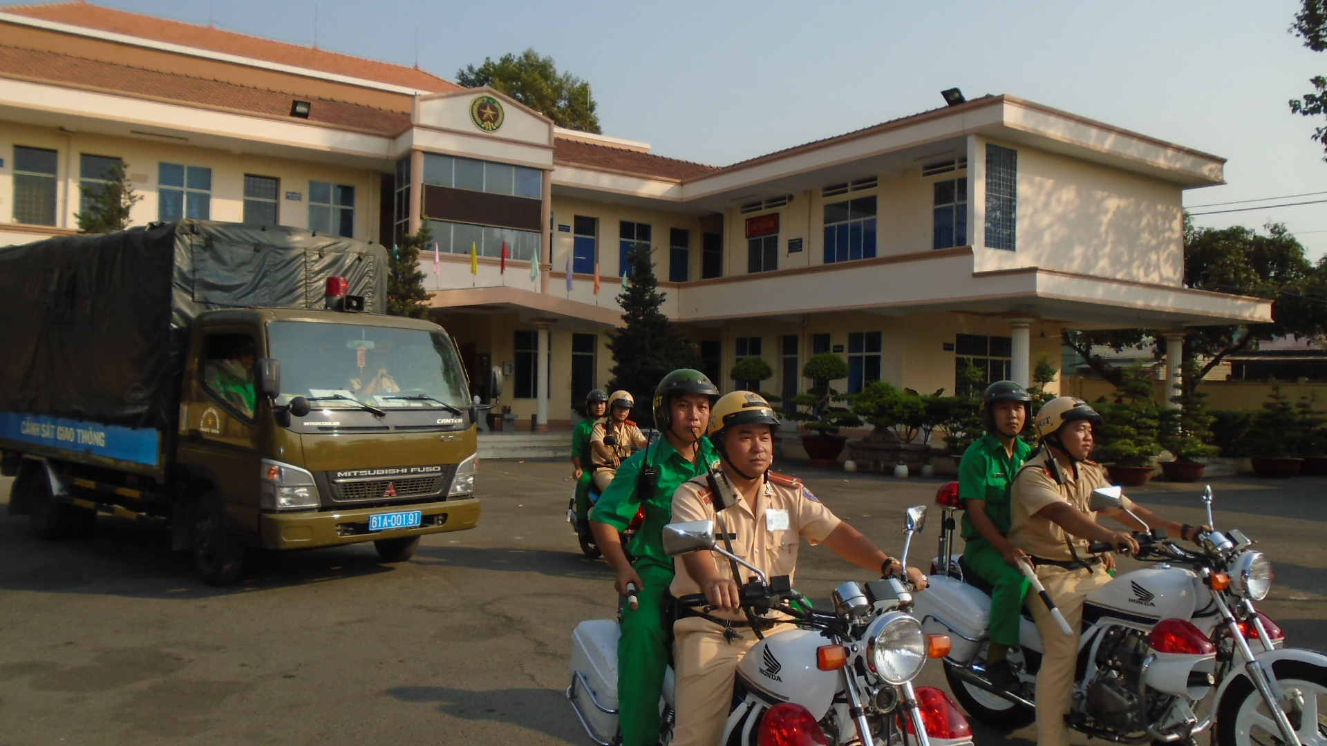 ATGT Dip lễ